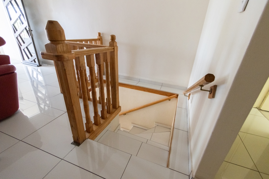 3 Bedroom Property for Sale in Protea Park North West